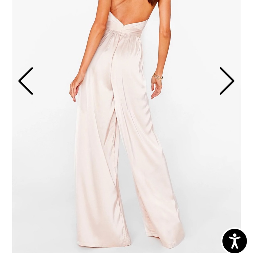 Nasty Gal beige jumpsuit halter top - Picture 5 of 11